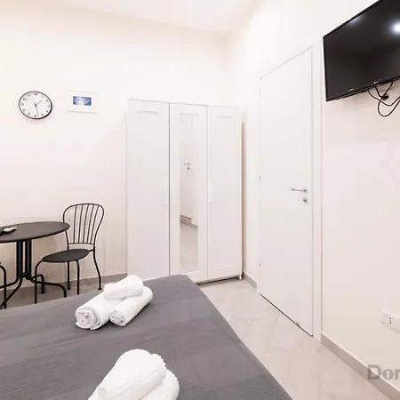 Dimora Sergente Maggiore By Domusextra Naples Exterior photo